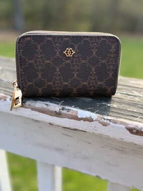 NWOT NANETTE LEPORE MINI MONOGRAM DOUBLE ZIP WALLET